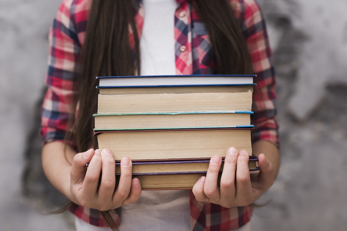 ayudas dana libros